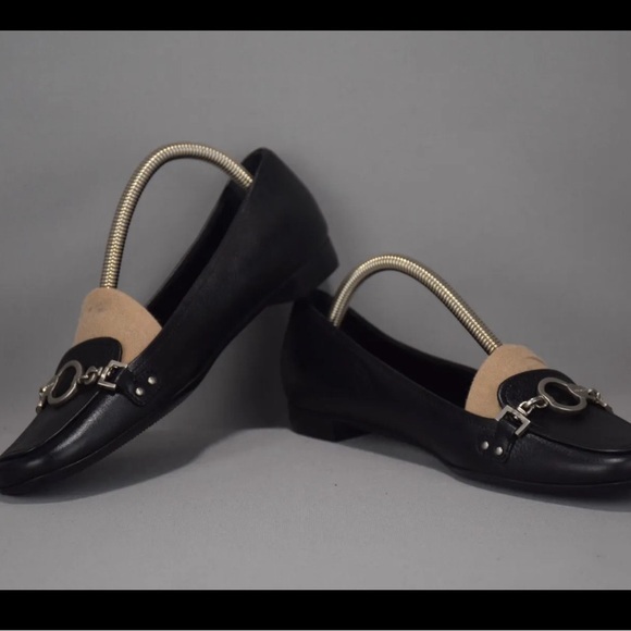 PRADA Flats - Picture 3 of 16